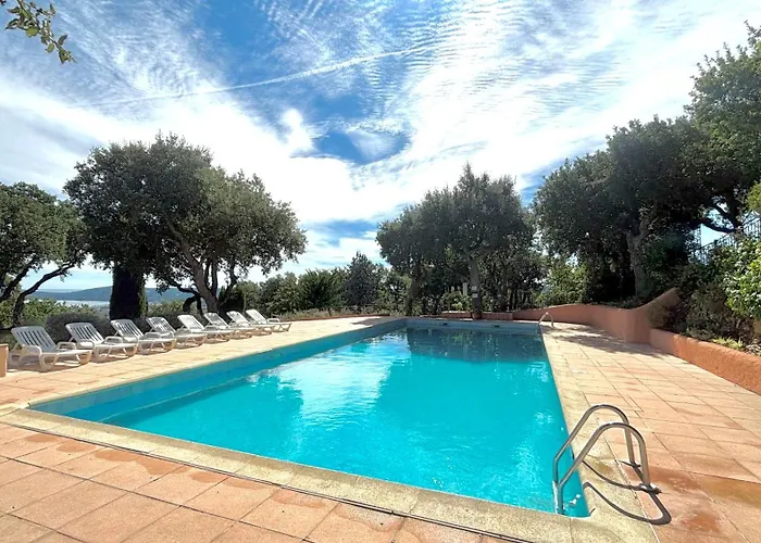 Neora - Calme Avec Piscine Et Vue Apartmán *